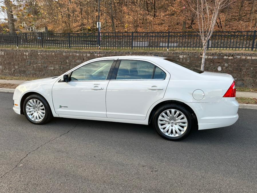 2012 Ford Fusion Hybrid photo 4