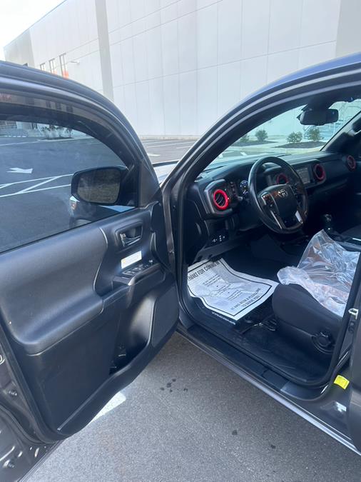 2018 Toyota Tacoma TRD Off Road Double Cab 5'' Bed V6 4x4 MT (Natl), available for sale in Garfield, New Jersey | Mikes Auto Sales LLC. Garfield, New Jersey 2018 Toyota Tacoma TRD Off Road Double Cab 5'' Bed V6 4x4 MT (Natl), available for sale in Garfield, New Jersey | Mikes Auto Sales LLC. Garfield, New Jersey