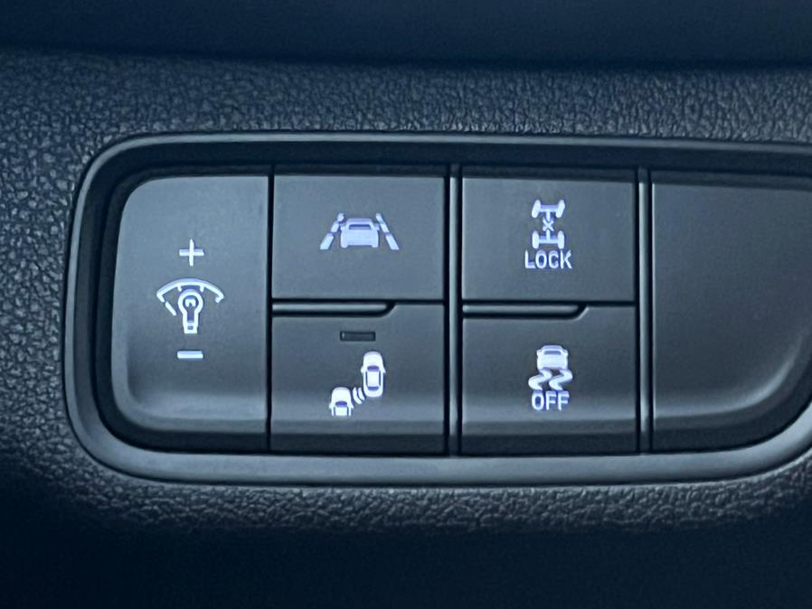 2020 Hyundai Santa Fe SEL 2.4L Auto AWD, available for sale in Union, New Jersey | Drive Auto Boutique. Union, New Jersey 2020 Hyundai Santa Fe SEL 2.4L Auto AWD, available for sale in Union, New Jersey | Drive Auto Boutique. Union, New Jersey