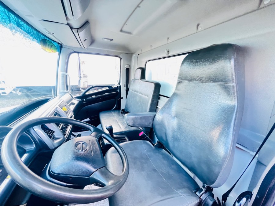 2018 HINO 268A 26 FEET DRY BOX + LIFT GATE + NO CDL, available for sale in South Amboy, New Jersey | NJ Truck Spot. South Amboy, New Jersey 2018 HINO 268A 26 FEET DRY BOX + LIFT GATE + NO CDL, available for sale in South Amboy, New Jersey | NJ Truck Spot. South Amboy, New Jersey