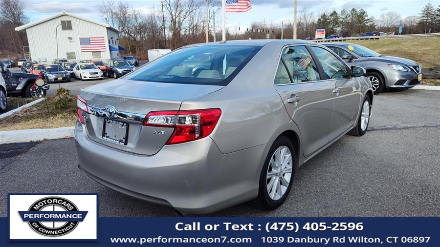 2014 Toyota Camry 4dr Sdn I4 Auto XLE, available for sale in Wilton, Connecticut | Performance Motor Cars Of Connecticut LLC. Wilton, Connecticut 2014 Toyota Camry 4dr Sdn I4 Auto XLE, available for sale in Wilton, Connecticut | Performance Motor Cars Of Connecticut LLC. Wilton, Connecticut