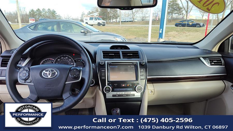 2014 Toyota Camry 4dr Sdn I4 Auto XLE, available for sale in Wilton, Connecticut | Performance Motor Cars Of Connecticut LLC. Wilton, Connecticut 2014 Toyota Camry 4dr Sdn I4 Auto XLE, available for sale in Wilton, Connecticut | Performance Motor Cars Of Connecticut LLC. Wilton, Connecticut