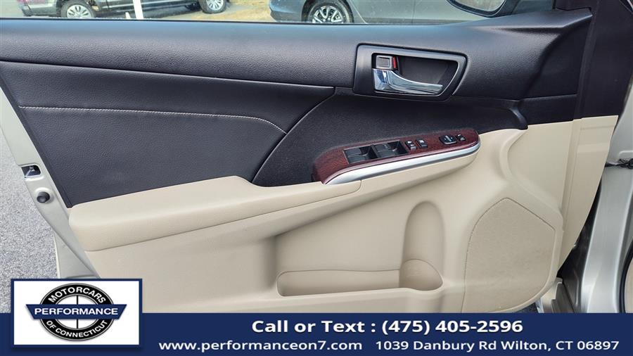 2014 Toyota Camry 4dr Sdn I4 Auto XLE, available for sale in Wilton, Connecticut | Performance Motor Cars Of Connecticut LLC. Wilton, Connecticut 2014 Toyota Camry 4dr Sdn I4 Auto XLE, available for sale in Wilton, Connecticut | Performance Motor Cars Of Connecticut LLC. Wilton, Connecticut