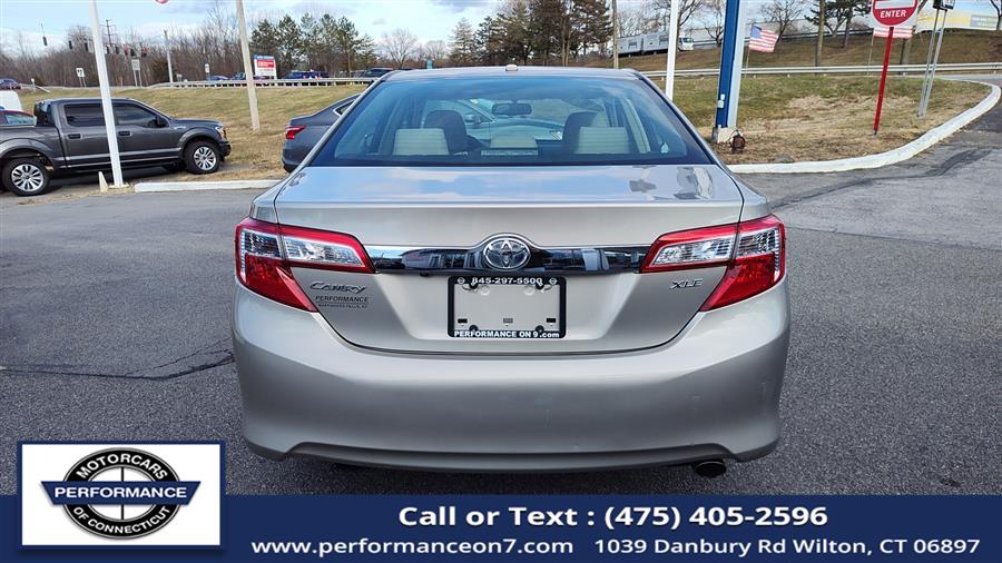 2014 Toyota Camry 4dr Sdn I4 Auto XLE, available for sale in Wilton, Connecticut | Performance Motor Cars Of Connecticut LLC. Wilton, Connecticut 2014 Toyota Camry 4dr Sdn I4 Auto XLE, available for sale in Wilton, Connecticut | Performance Motor Cars Of Connecticut LLC. Wilton, Connecticut