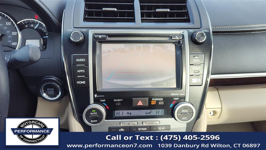 2014 Toyota Camry 4dr Sdn I4 Auto XLE, available for sale in Wilton, Connecticut | Performance Motor Cars Of Connecticut LLC. Wilton, Connecticut 2014 Toyota Camry 4dr Sdn I4 Auto XLE, available for sale in Wilton, Connecticut | Performance Motor Cars Of Connecticut LLC. Wilton, Connecticut
