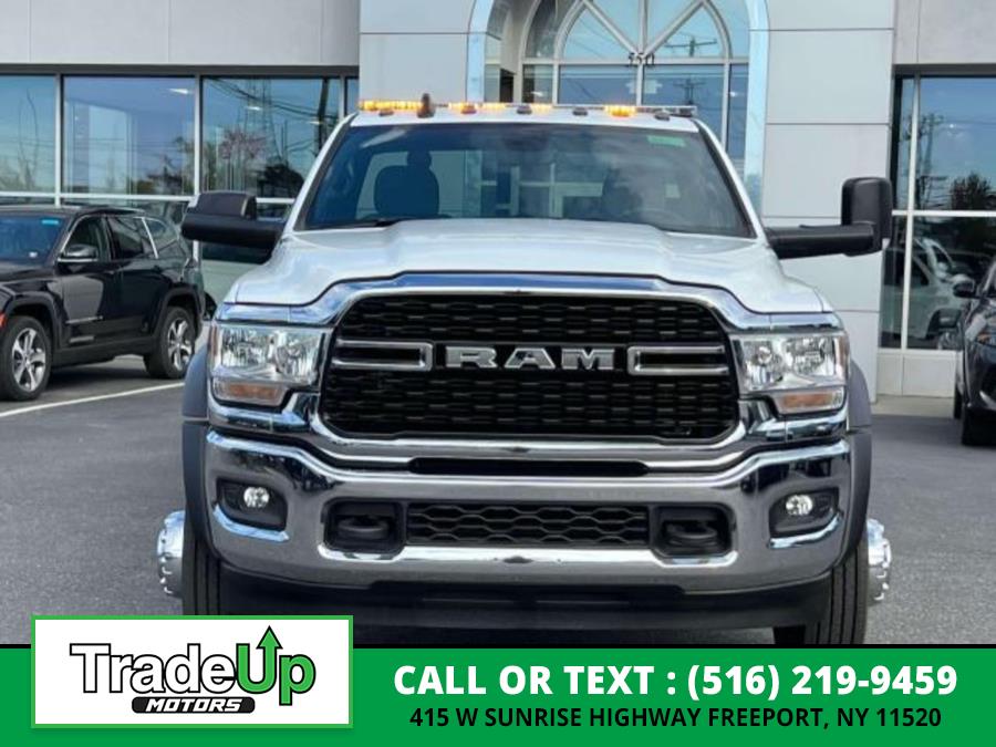 2023 RAM Ram 5500 Chassis Cab null photo 17