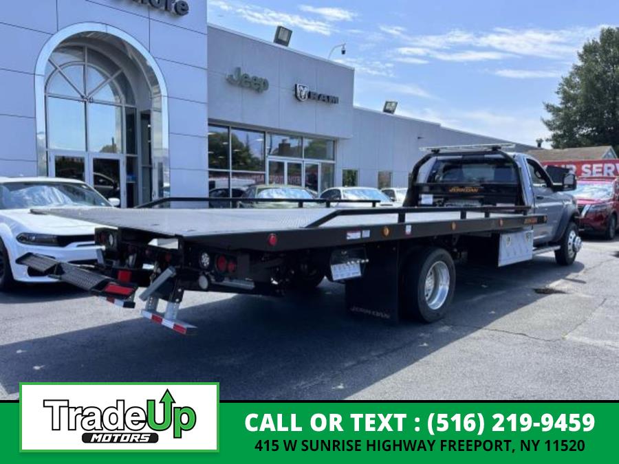 2024 RAM Ram 5500 Chassis Cab null photo 25