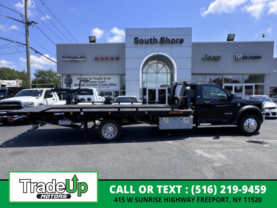 2024 RAM Ram 5500 Chassis Cab null photo 16