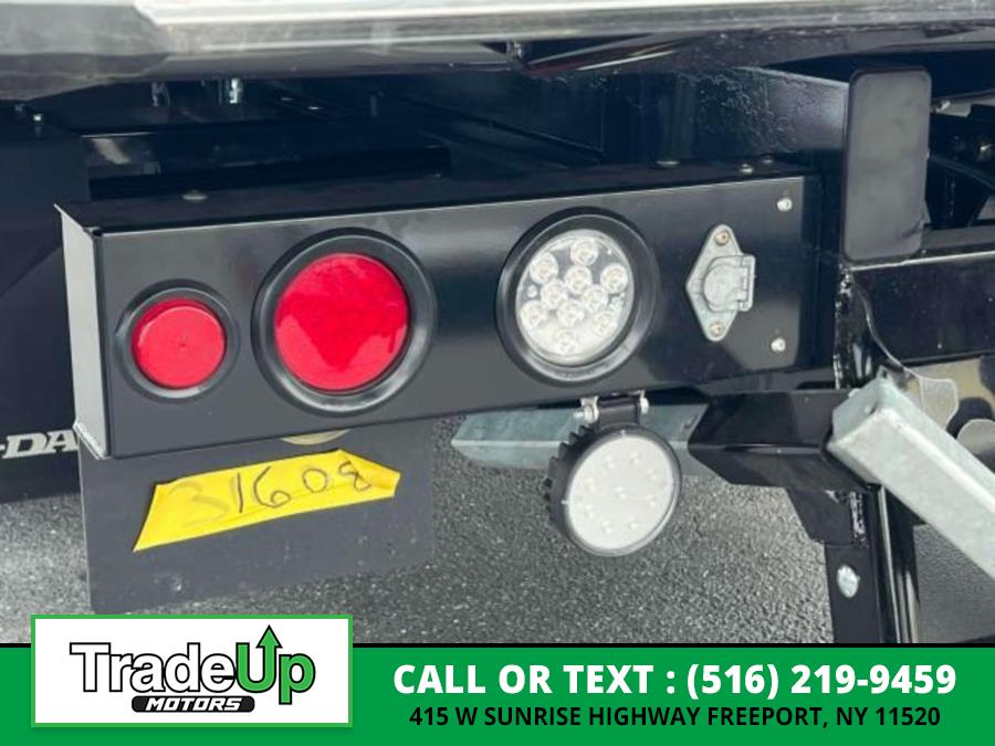 2024 RAM Ram 5500 Chassis Cab null photo 12