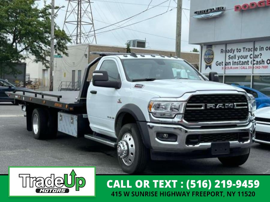 2024 RAM Ram 5500 Chassis Cab null photo 27