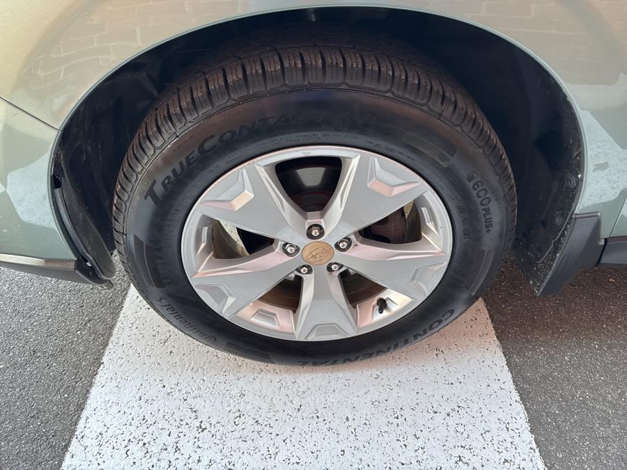 2015 Subaru Forester 4dr 2.5i Limited PZEV, available for sale in Waterbury, Connecticut | National Auto Brokers, Inc.. Waterbury, Connecticut 2015 Subaru Forester 4dr 2.5i Limited PZEV, available for sale in Waterbury, Connecticut | National Auto Brokers, Inc.. Waterbury, Connecticut
