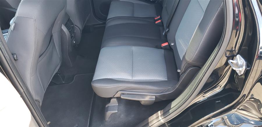 2018 Ford Escape SE 4WD, available for sale in Little Ferry, New Jersey | Victoria Preowned Autos Inc. Little Ferry, New Jersey 2018 Ford Escape SE 4WD, available for sale in Little Ferry, New Jersey | Victoria Preowned Autos Inc. Little Ferry, New Jersey