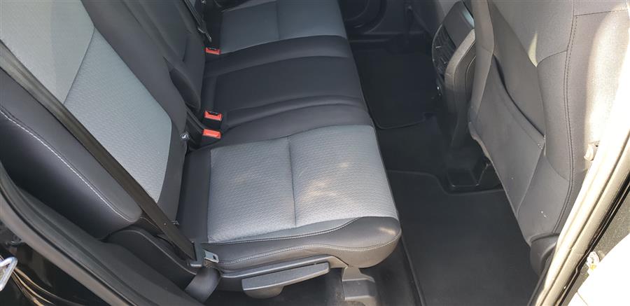 2018 Ford Escape SE 4WD, available for sale in Little Ferry, New Jersey | Victoria Preowned Autos Inc. Little Ferry, New Jersey 2018 Ford Escape SE 4WD, available for sale in Little Ferry, New Jersey | Victoria Preowned Autos Inc. Little Ferry, New Jersey