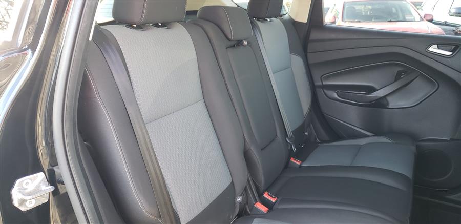 2018 Ford Escape SE 4WD, available for sale in Little Ferry, New Jersey | Victoria Preowned Autos Inc. Little Ferry, New Jersey 2018 Ford Escape SE 4WD, available for sale in Little Ferry, New Jersey | Victoria Preowned Autos Inc. Little Ferry, New Jersey
