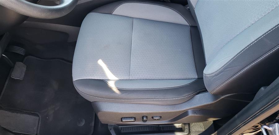 2018 Ford Escape SE 4WD, available for sale in Little Ferry, New Jersey | Victoria Preowned Autos Inc. Little Ferry, New Jersey 2018 Ford Escape SE 4WD, available for sale in Little Ferry, New Jersey | Victoria Preowned Autos Inc. Little Ferry, New Jersey