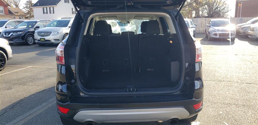 2018 Ford Escape SE 4WD, available for sale in Little Ferry, New Jersey | Victoria Preowned Autos Inc. Little Ferry, New Jersey 2018 Ford Escape SE 4WD, available for sale in Little Ferry, New Jersey | Victoria Preowned Autos Inc. Little Ferry, New Jersey