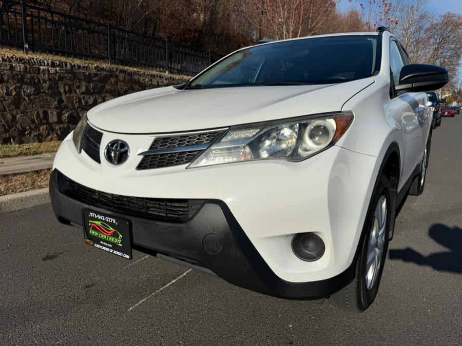 2013 Toyota RAV4 LE photo 11