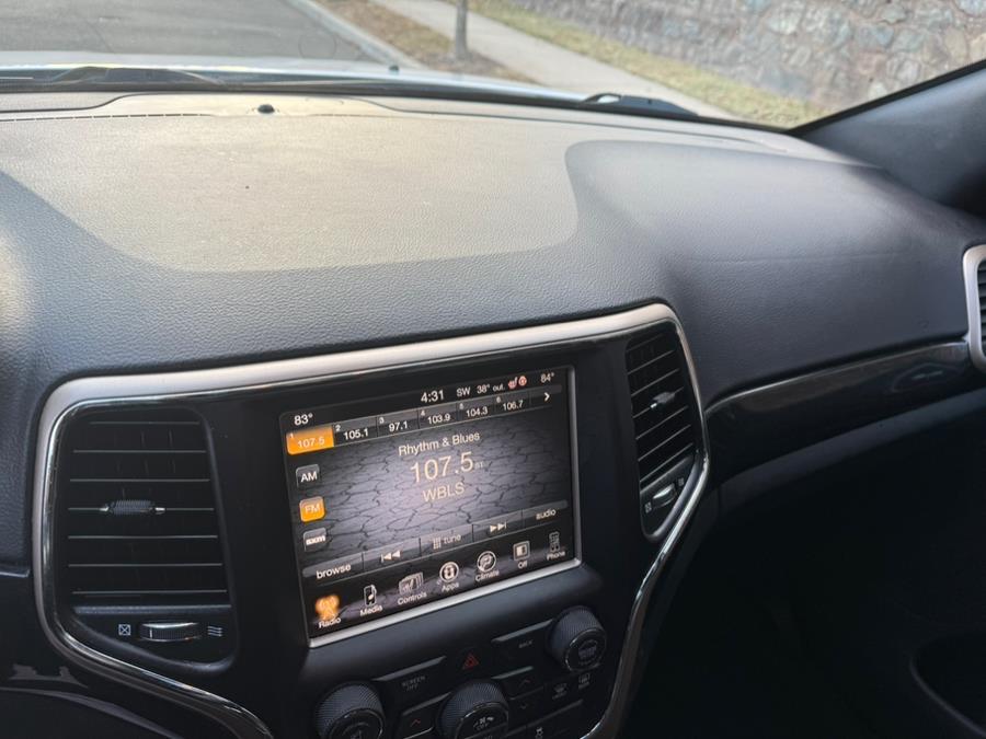 2016 Jeep Grand Cherokee Laredo photo 17