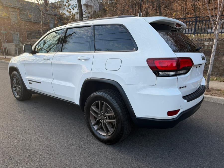 2016 Jeep Grand Cherokee Laredo photo 5