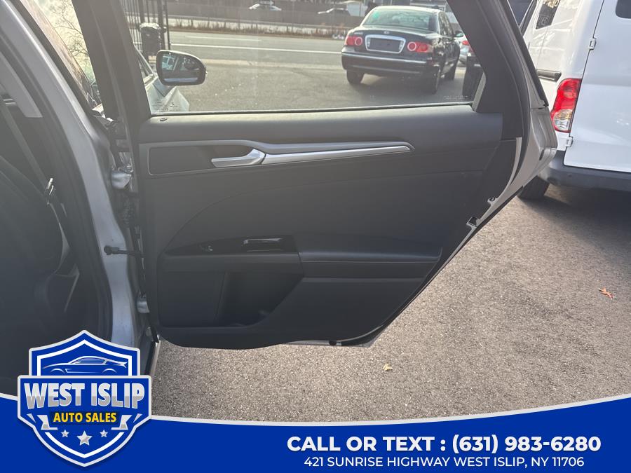 2016 Ford Fusion IVCT Inline-4 HEV 4dr Sdn SE Hybrid FWD, available for sale in West Islip, New York | West Islip Auto Sales. West Islip, New York 2016 Ford Fusion IVCT Inline-4 HEV 4dr Sdn SE Hybrid FWD, available for sale in West Islip, New York | West Islip Auto Sales. West Islip, New York