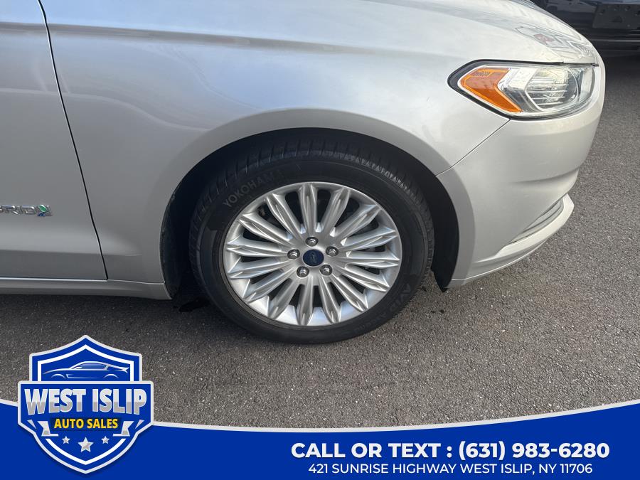 2016 Ford Fusion IVCT Inline-4 HEV 4dr Sdn SE Hybrid FWD, available for sale in West Islip, New York | West Islip Auto Sales. West Islip, New York 2016 Ford Fusion IVCT Inline-4 HEV 4dr Sdn SE Hybrid FWD, available for sale in West Islip, New York | West Islip Auto Sales. West Islip, New York