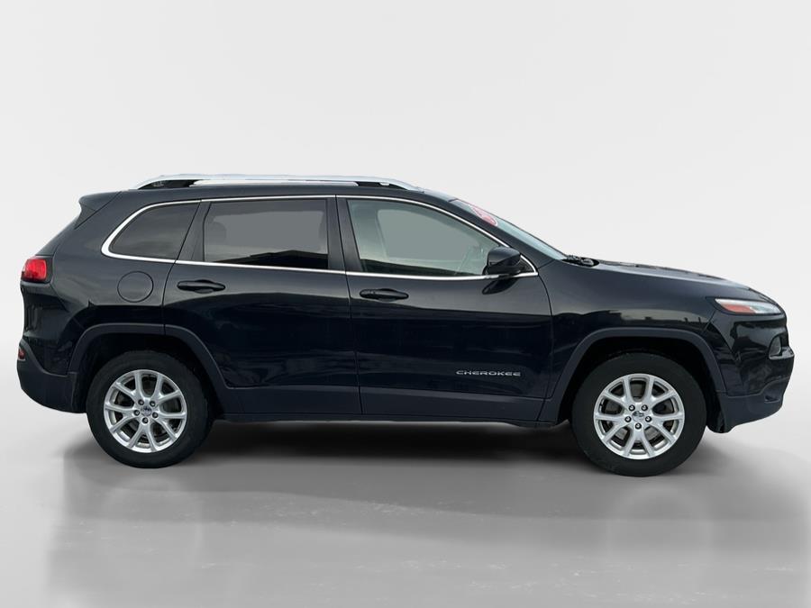 2015 Jeep Cherokee Latitude photo 10