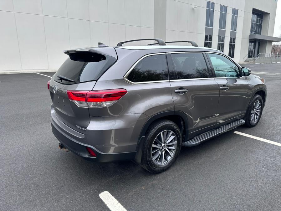 2018 Toyota Highlander XLE V6 AWD (Natl), available for sale in Garfield, New Jersey | Mikes Auto Sales LLC. Garfield, New Jersey 2018 Toyota Highlander XLE V6 AWD (Natl), available for sale in Garfield, New Jersey | Mikes Auto Sales LLC. Garfield, New Jersey