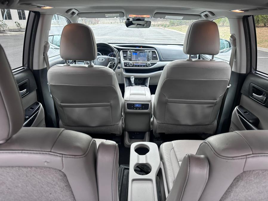 2018 Toyota Highlander XLE V6 AWD (Natl), available for sale in Garfield, New Jersey | Mikes Auto Sales LLC. Garfield, New Jersey 2018 Toyota Highlander XLE V6 AWD (Natl), available for sale in Garfield, New Jersey | Mikes Auto Sales LLC. Garfield, New Jersey
