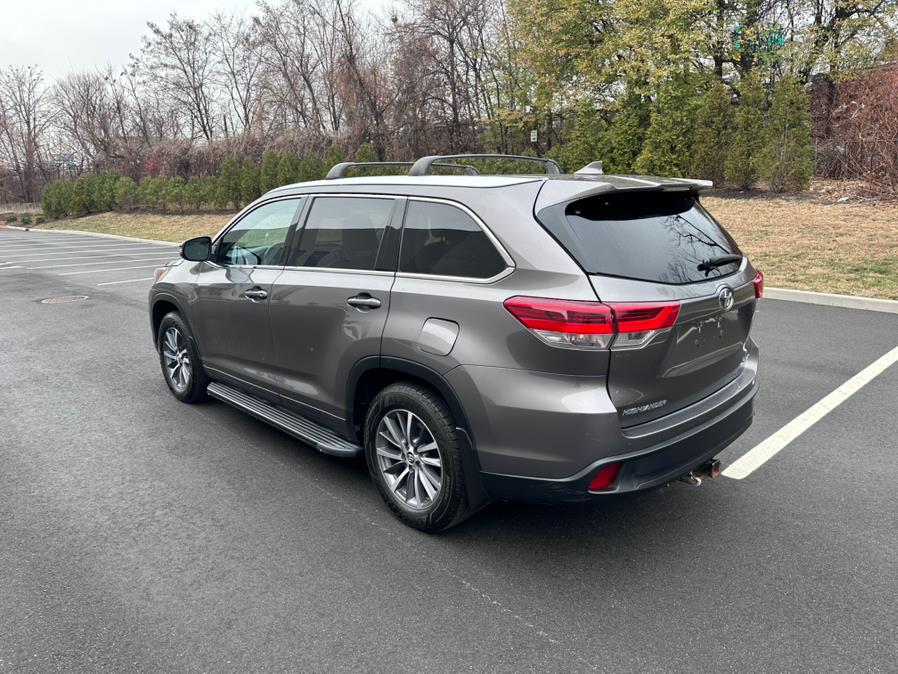 2018 Toyota Highlander XLE V6 AWD (Natl), available for sale in Garfield, New Jersey | Mikes Auto Sales LLC. Garfield, New Jersey 2018 Toyota Highlander XLE V6 AWD (Natl), available for sale in Garfield, New Jersey | Mikes Auto Sales LLC. Garfield, New Jersey