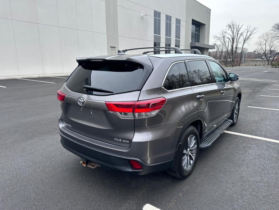 2018 Toyota Highlander XLE V6 AWD (Natl), available for sale in Garfield, New Jersey | Mikes Auto Sales LLC. Garfield, New Jersey 2018 Toyota Highlander XLE V6 AWD (Natl), available for sale in Garfield, New Jersey | Mikes Auto Sales LLC. Garfield, New Jersey