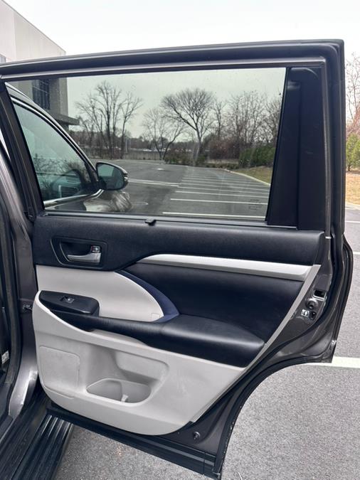 2018 Toyota Highlander XLE V6 AWD (Natl), available for sale in Garfield, New Jersey | Mikes Auto Sales LLC. Garfield, New Jersey 2018 Toyota Highlander XLE V6 AWD (Natl), available for sale in Garfield, New Jersey | Mikes Auto Sales LLC. Garfield, New Jersey