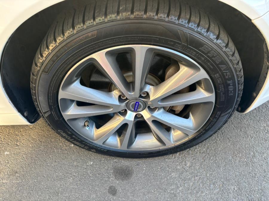 2013 Volvo C70 2dr Conv T5, available for sale in New haven, Connecticut | Wilson Maturo Motors. New haven, Connecticut 2013 Volvo C70 2dr Conv T5, available for sale in New haven, Connecticut | Wilson Maturo Motors. New haven, Connecticut