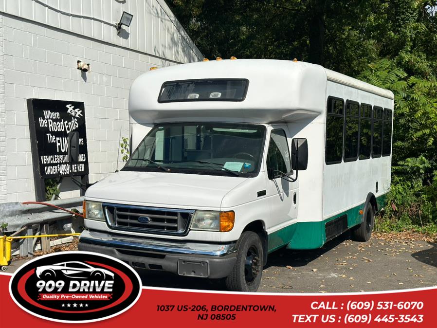 Used 2006 Ford Econoline in BORDENTOWN, New Jersey | 909 Drive. BORDENTOWN, New Jersey