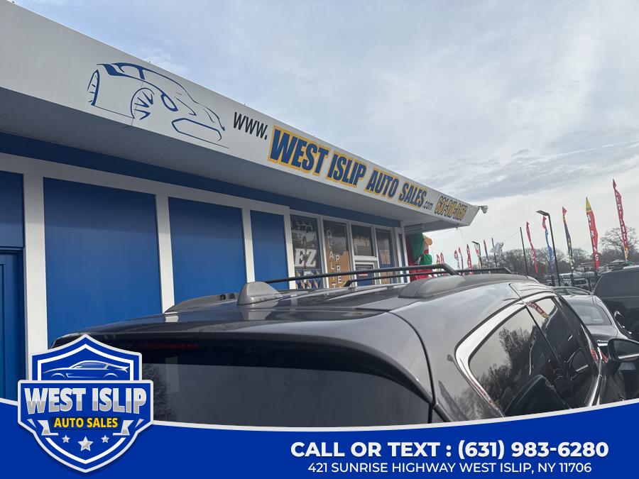 2017 Chrysler Pacifica Touring FWD, available for sale in West Islip, New York | West Islip Auto Sales. West Islip, New York 2017 Chrysler Pacifica Touring FWD, available for sale in West Islip, New York | West Islip Auto Sales. West Islip, New York