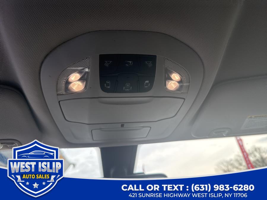 2017 Chrysler Pacifica Touring FWD, available for sale in West Islip, New York | West Islip Auto Sales. West Islip, New York 2017 Chrysler Pacifica Touring FWD, available for sale in West Islip, New York | West Islip Auto Sales. West Islip, New York