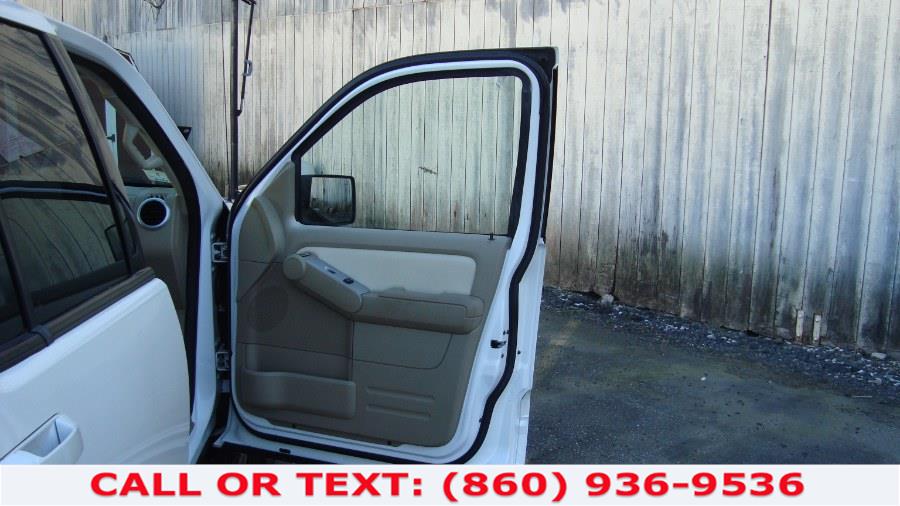 2010 Mercury Mountaineer AWD 4dr Premier, available for sale in Hartford, Connecticut | Lee Motors Sales Inc. Hartford, Connecticut 2010 Mercury Mountaineer AWD 4dr Premier, available for sale in Hartford, Connecticut | Lee Motors Sales Inc. Hartford, Connecticut