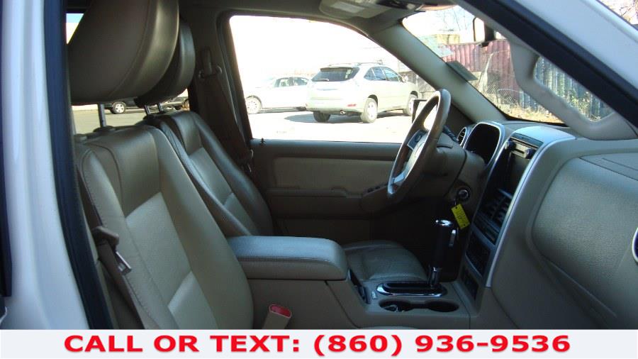 2010 Mercury Mountaineer AWD 4dr Premier, available for sale in Hartford, Connecticut | Lee Motors Sales Inc. Hartford, Connecticut 2010 Mercury Mountaineer AWD 4dr Premier, available for sale in Hartford, Connecticut | Lee Motors Sales Inc. Hartford, Connecticut