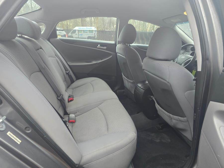 2011 Hyundai Sonata 4dr Sdn 2.4L Auto GLS PZEV *Ltd Avail*, available for sale in Bloomingdale, New Jersey | Bloomingdale Auto Group. Bloomingdale, New Jersey 2011 Hyundai Sonata 4dr Sdn 2.4L Auto GLS PZEV *Ltd Avail*, available for sale in Bloomingdale, New Jersey | Bloomingdale Auto Group. Bloomingdale, New Jersey