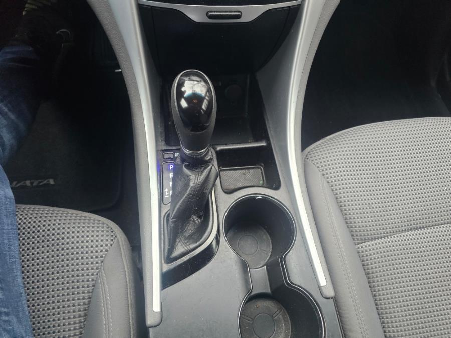 2011 Hyundai Sonata 4dr Sdn 2.4L Auto GLS PZEV *Ltd Avail*, available for sale in Bloomingdale, New Jersey | Bloomingdale Auto Group. Bloomingdale, New Jersey 2011 Hyundai Sonata 4dr Sdn 2.4L Auto GLS PZEV *Ltd Avail*, available for sale in Bloomingdale, New Jersey | Bloomingdale Auto Group. Bloomingdale, New Jersey