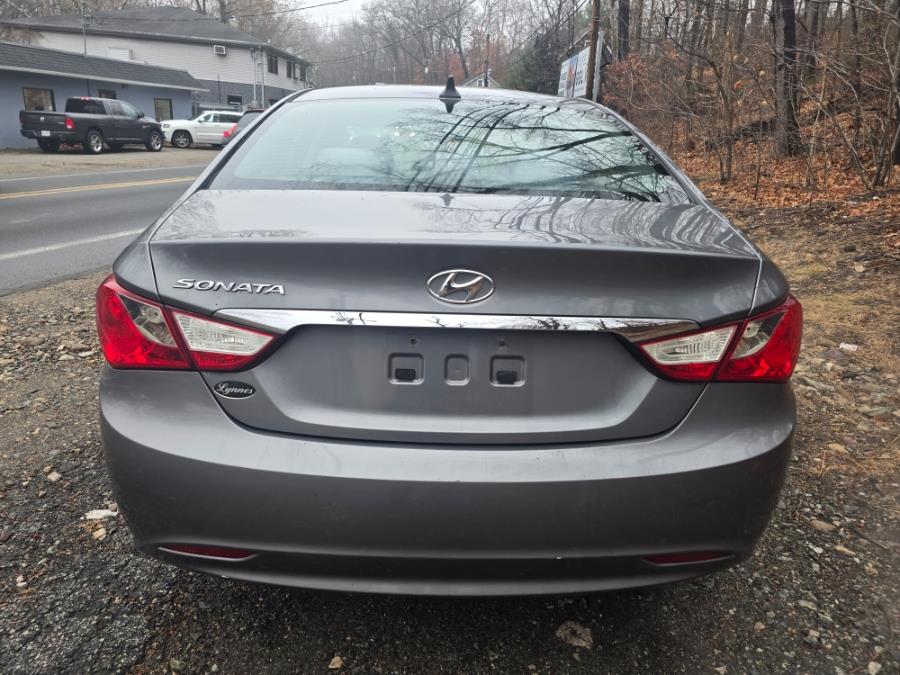 2011 Hyundai Sonata 4dr Sdn 2.4L Auto GLS PZEV *Ltd Avail*, available for sale in Bloomingdale, New Jersey | Bloomingdale Auto Group. Bloomingdale, New Jersey 2011 Hyundai Sonata 4dr Sdn 2.4L Auto GLS PZEV *Ltd Avail*, available for sale in Bloomingdale, New Jersey | Bloomingdale Auto Group. Bloomingdale, New Jersey