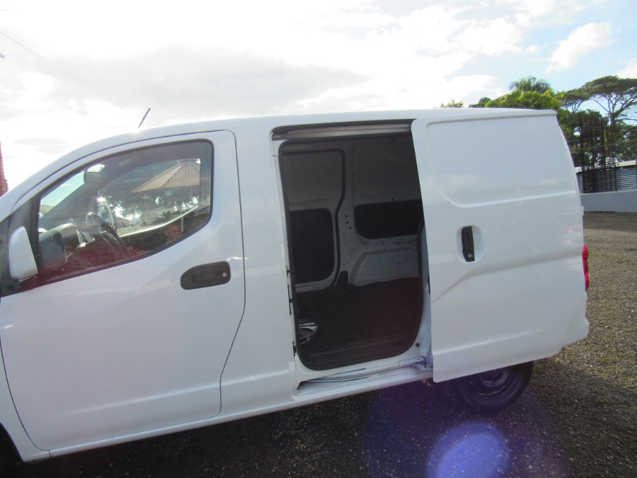2019 Nissan NV200 Compact Cargo I4 SV, available for sale in San Francisco de Macoris Rd, Dominican Republic | Hilario Auto Import. San Francisco de Macoris Rd, Dominican Republic 2019 Nissan NV200 Compact Cargo I4 SV, available for sale in San Francisco de Macoris Rd, Dominican Republic | Hilario Auto Import. San Francisco de Macoris Rd, Dominican Republic