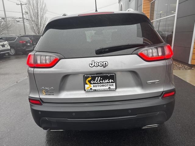 2021 Jeep Cherokee Latitude Lux, available for sale in Avon, Connecticut | Sullivan Automotive Group. Avon, Connecticut 2021 Jeep Cherokee Latitude Lux, available for sale in Avon, Connecticut | Sullivan Automotive Group. Avon, Connecticut