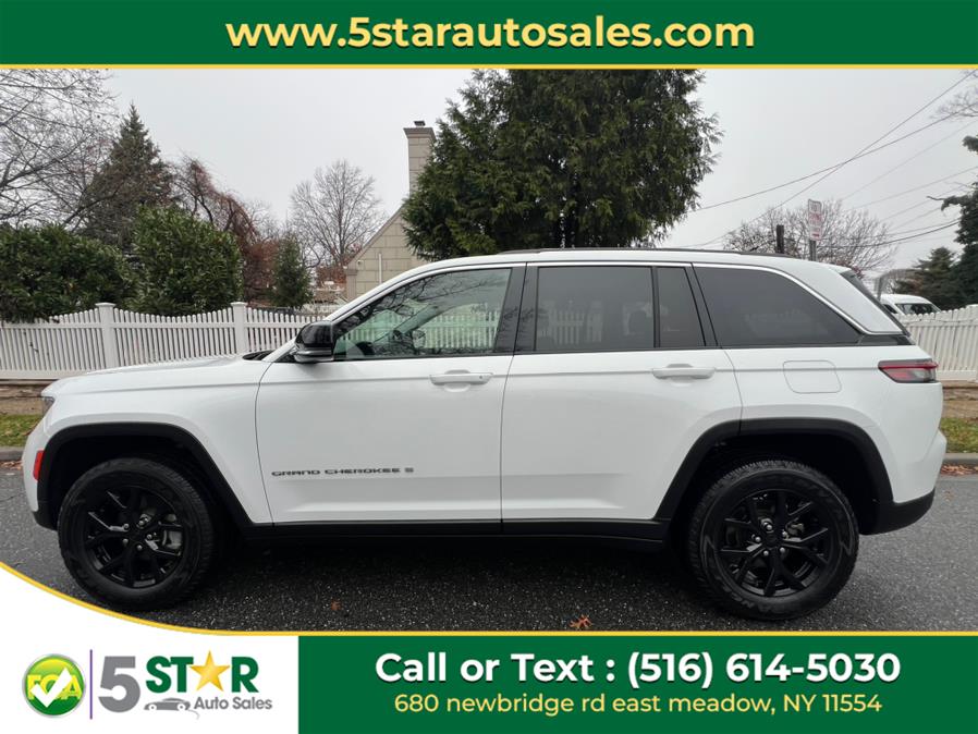 2023 Jeep Grand Cherokee Limited 4x4, available for sale in East Meadow, New York | 5 Star Auto Sales Inc. East Meadow, New York 2023 Jeep Grand Cherokee Limited 4x4, available for sale in East Meadow, New York | 5 Star Auto Sales Inc. East Meadow, New York