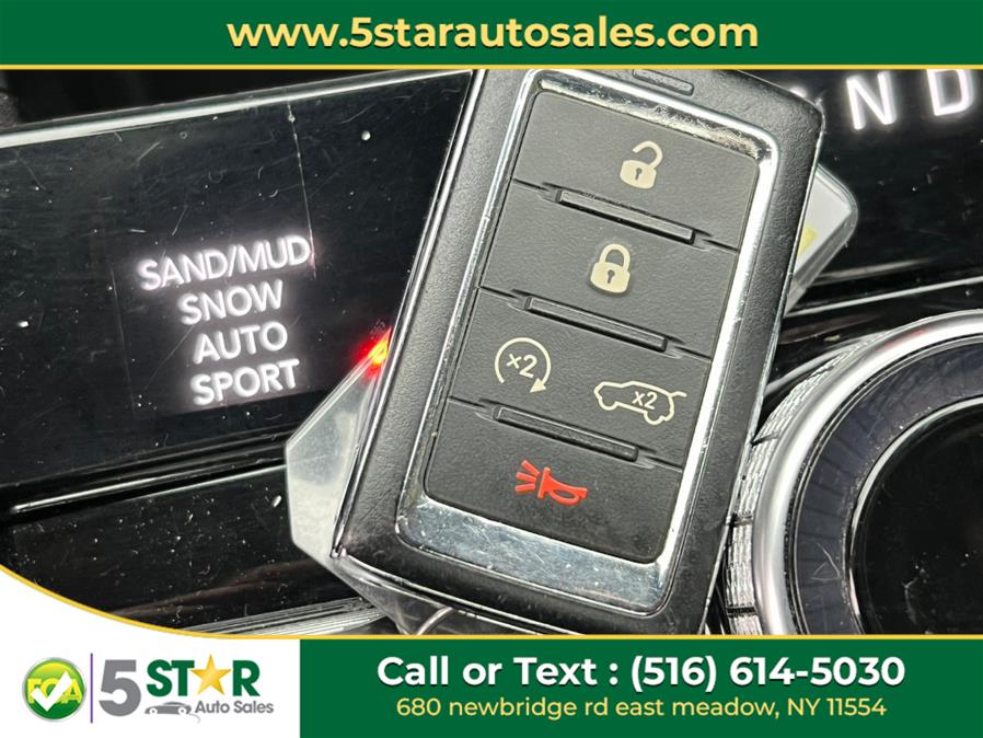 2023 Jeep Grand Cherokee Limited 4x4, available for sale in East Meadow, New York | 5 Star Auto Sales Inc. East Meadow, New York 2023 Jeep Grand Cherokee Limited 4x4, available for sale in East Meadow, New York | 5 Star Auto Sales Inc. East Meadow, New York