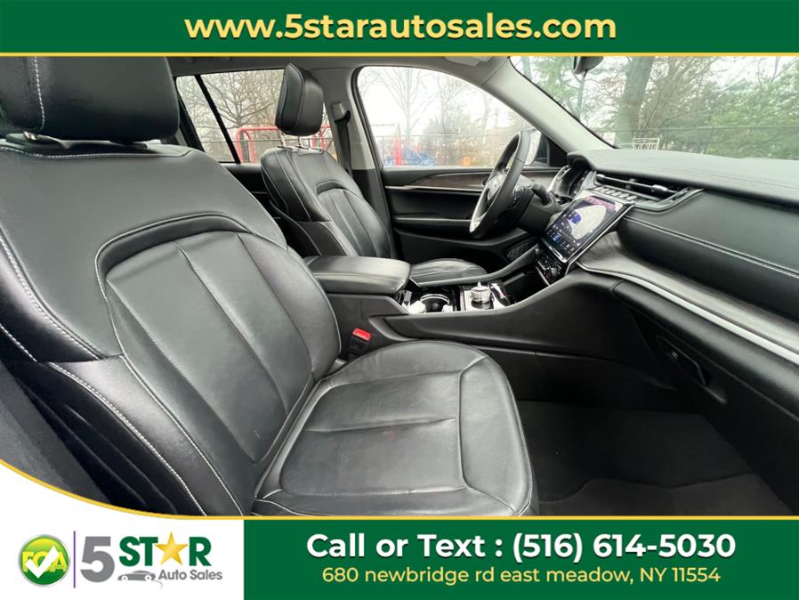 2023 Jeep Grand Cherokee Limited 4x4, available for sale in East Meadow, New York | 5 Star Auto Sales Inc. East Meadow, New York 2023 Jeep Grand Cherokee Limited 4x4, available for sale in East Meadow, New York | 5 Star Auto Sales Inc. East Meadow, New York