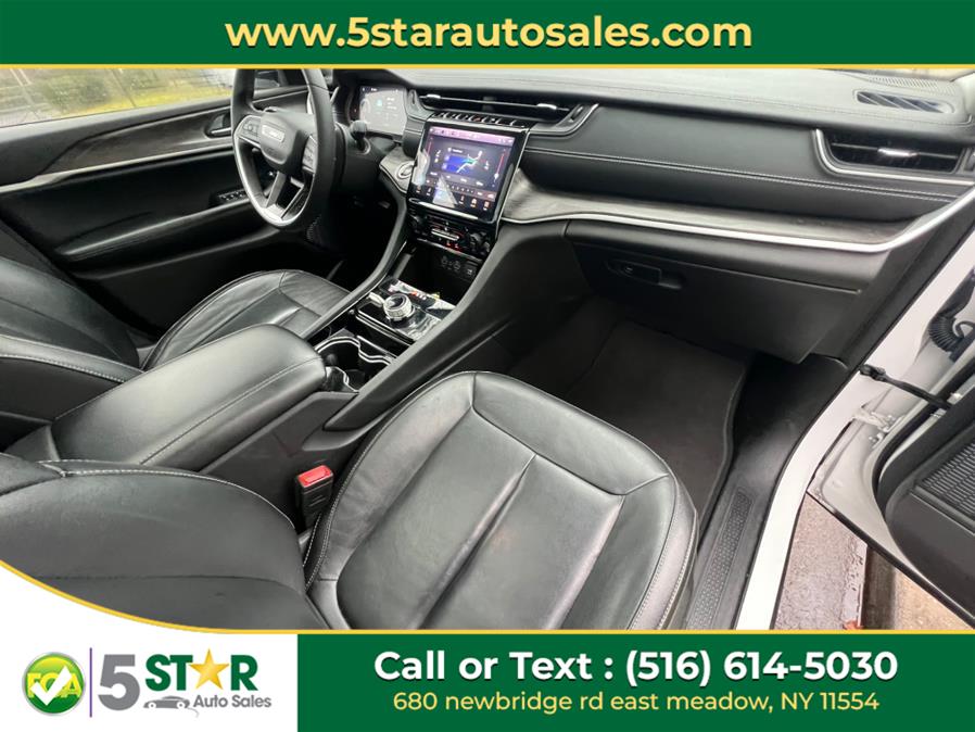 2023 Jeep Grand Cherokee Limited 4x4, available for sale in East Meadow, New York | 5 Star Auto Sales Inc. East Meadow, New York 2023 Jeep Grand Cherokee Limited 4x4, available for sale in East Meadow, New York | 5 Star Auto Sales Inc. East Meadow, New York