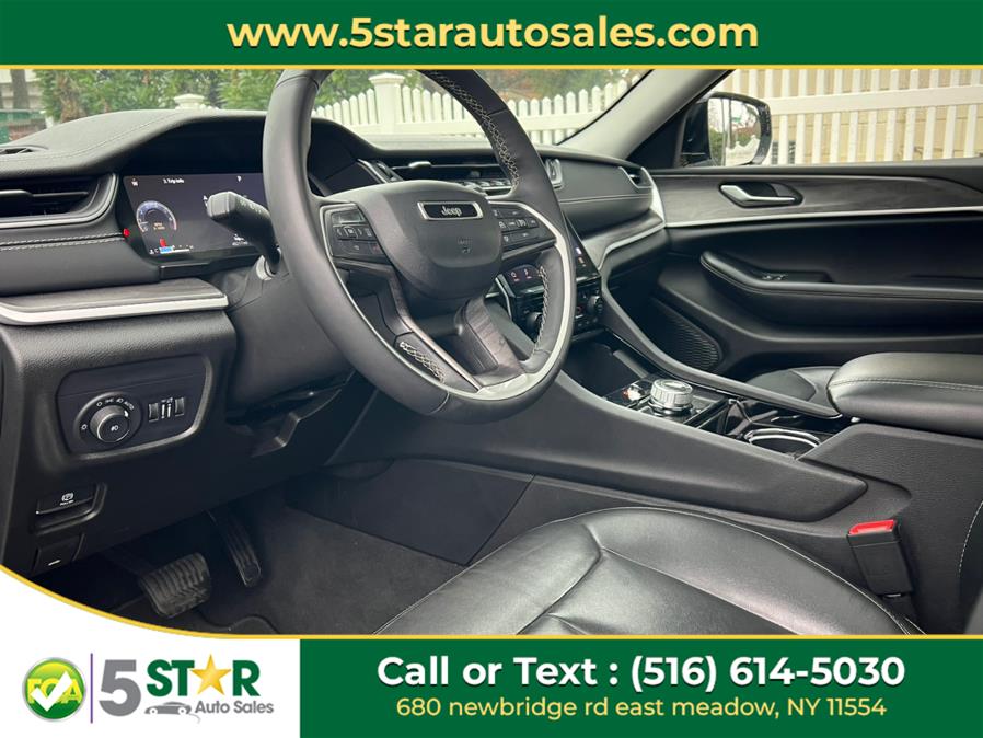 2023 Jeep Grand Cherokee Limited 4x4, available for sale in East Meadow, New York | 5 Star Auto Sales Inc. East Meadow, New York 2023 Jeep Grand Cherokee Limited 4x4, available for sale in East Meadow, New York | 5 Star Auto Sales Inc. East Meadow, New York