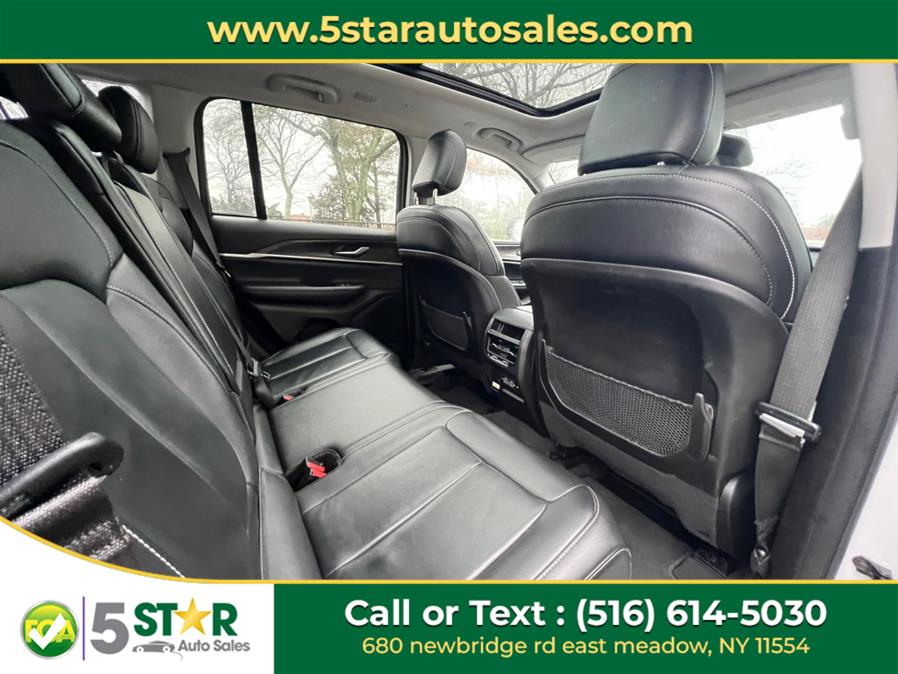 2023 Jeep Grand Cherokee Limited 4x4, available for sale in East Meadow, New York | 5 Star Auto Sales Inc. East Meadow, New York 2023 Jeep Grand Cherokee Limited 4x4, available for sale in East Meadow, New York | 5 Star Auto Sales Inc. East Meadow, New York