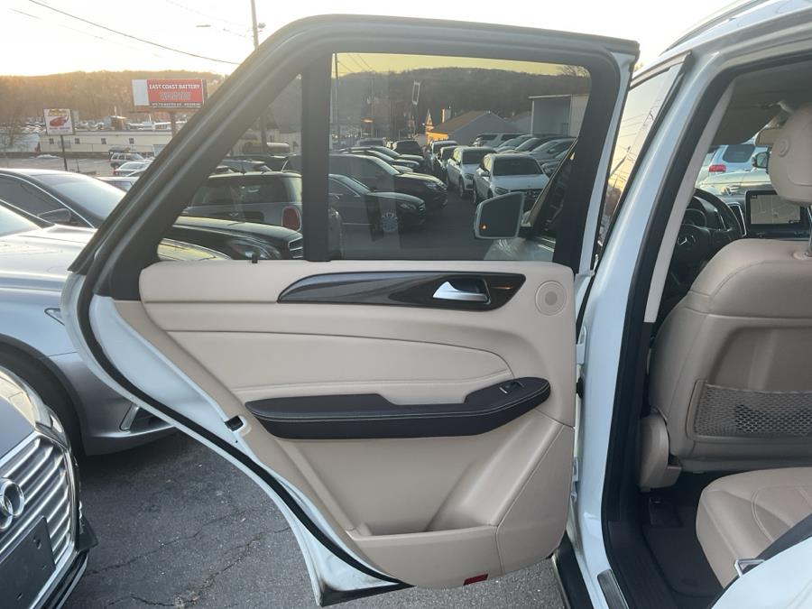2018 Mercedes-Benz GLE GLE 350 4MATIC SUV, available for sale in Waterbury, Connecticut | Jim Juliani Motors. Waterbury, Connecticut 2018 Mercedes-Benz GLE GLE 350 4MATIC SUV, available for sale in Waterbury, Connecticut | Jim Juliani Motors. Waterbury, Connecticut