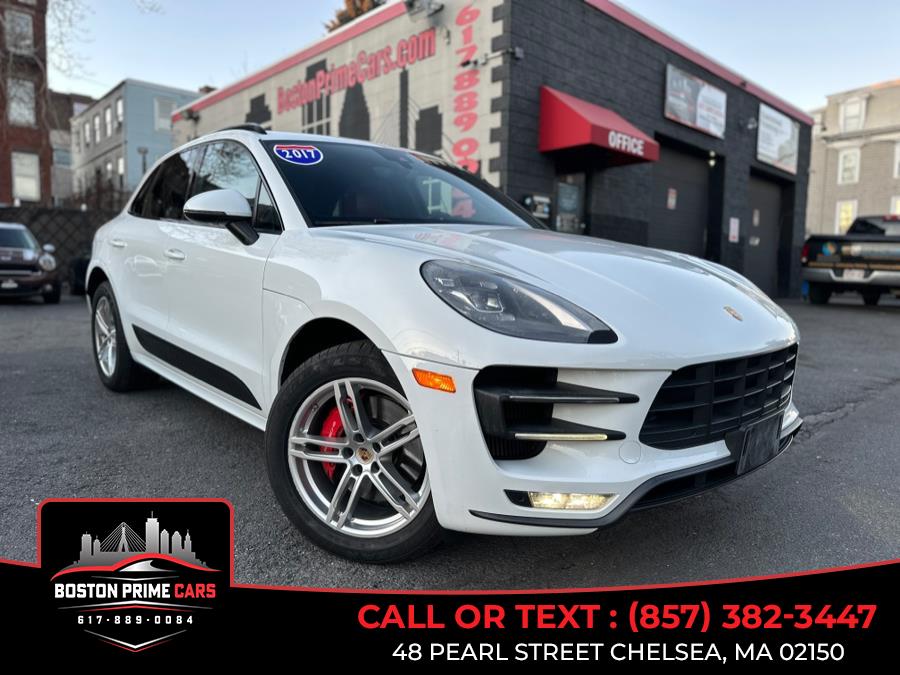 Used 2017 Porsche Macan in Chelsea, Massachusetts | Boston Prime Cars Inc. Chelsea, Massachusetts